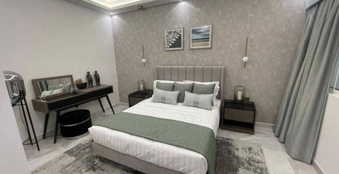 ORRA THE EMBANKMENT 8